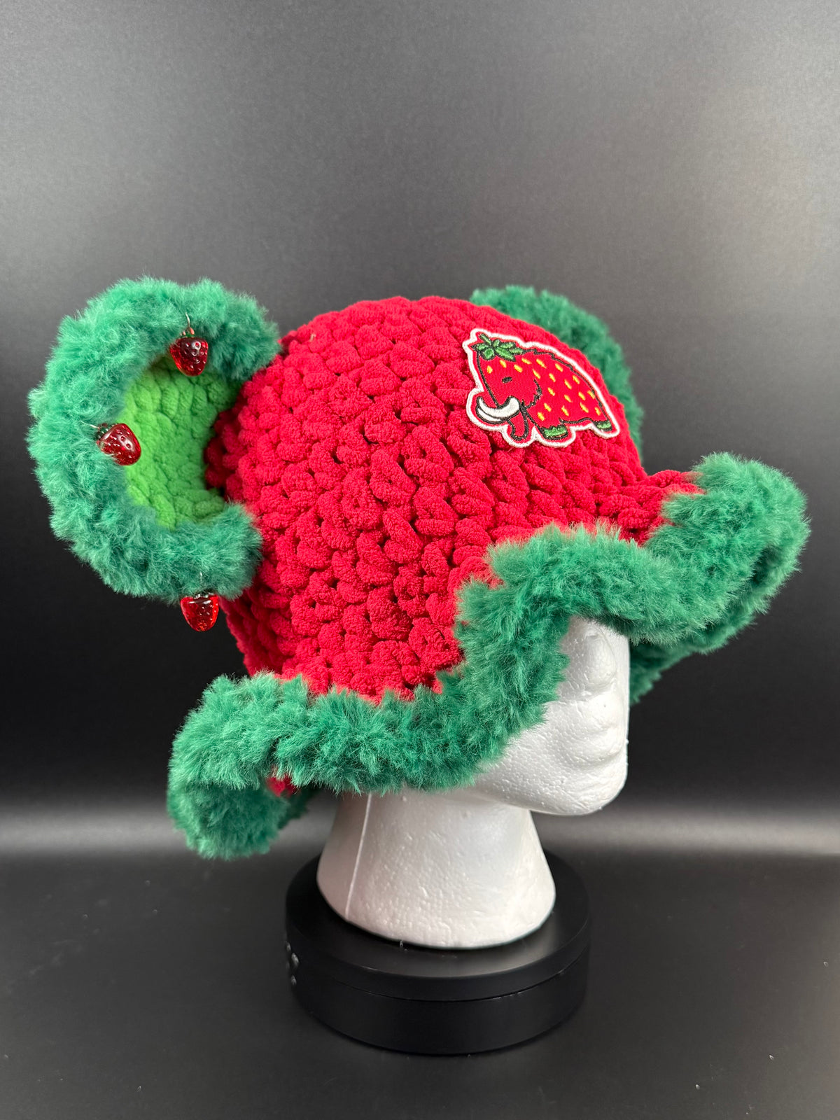 Strawberry Mammoth🦣
