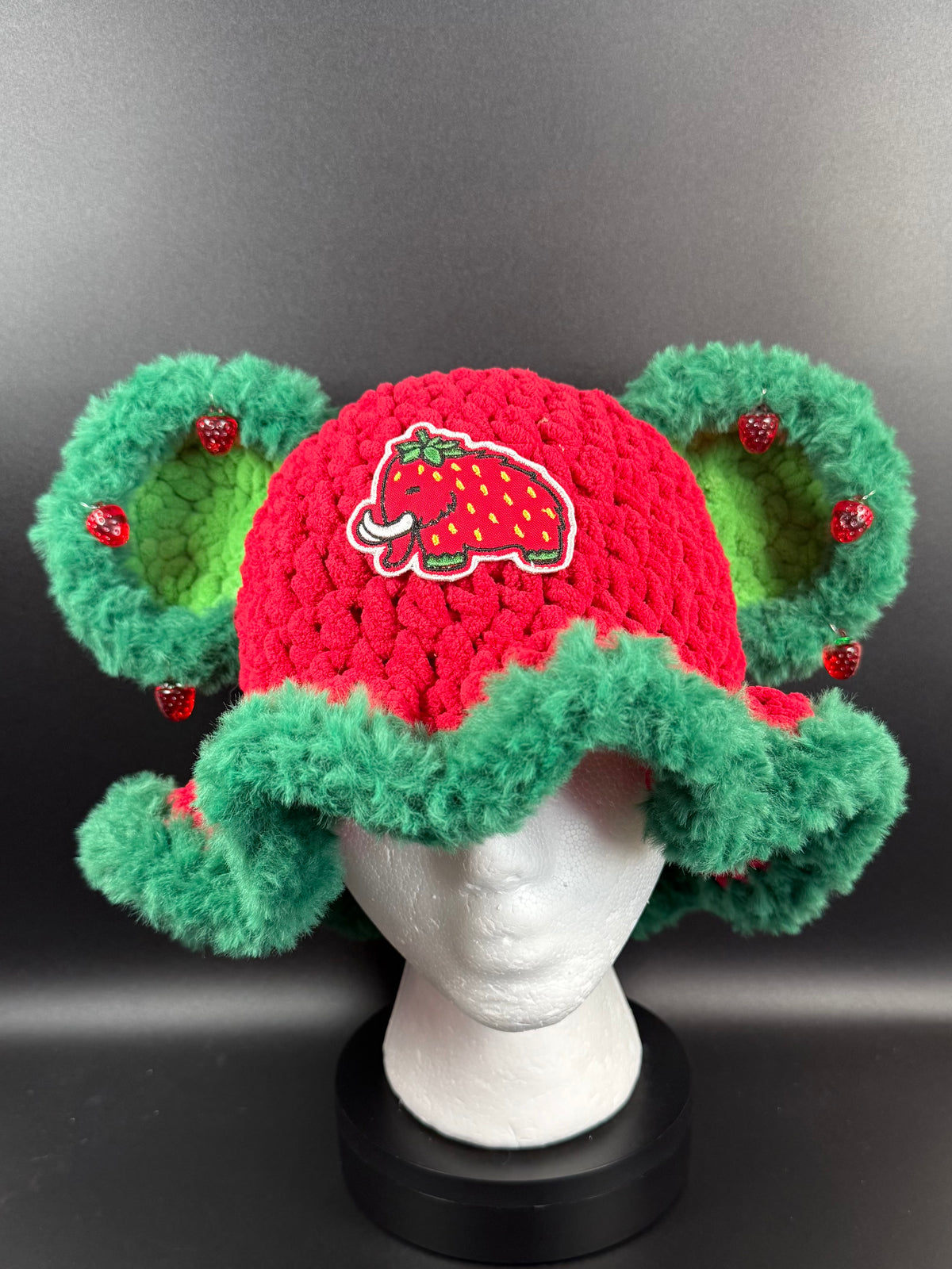 Strawberry Mammoth🦣