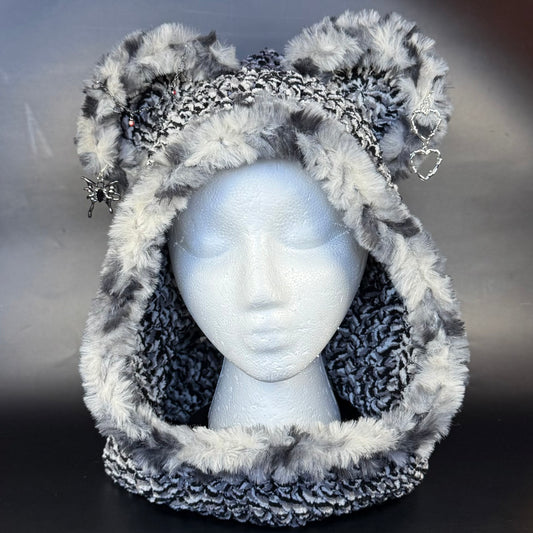 Black and White🕸️