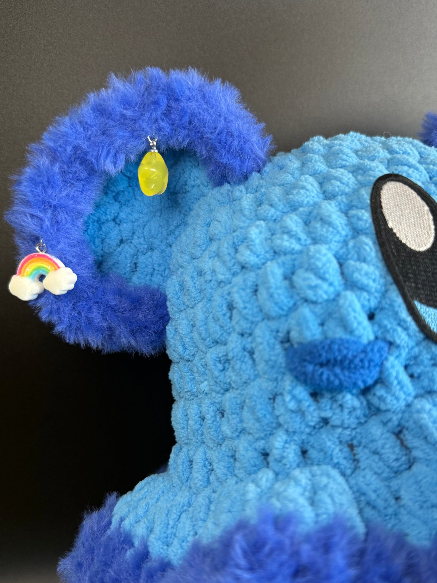 Blue Kirby 👀